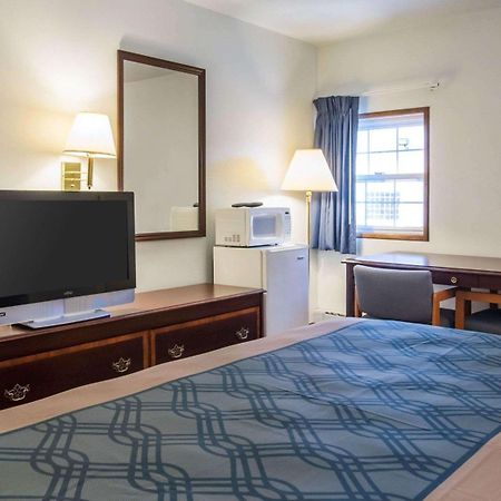 Econo Lodge St Albans Town Saint Albans Eksteriør billede