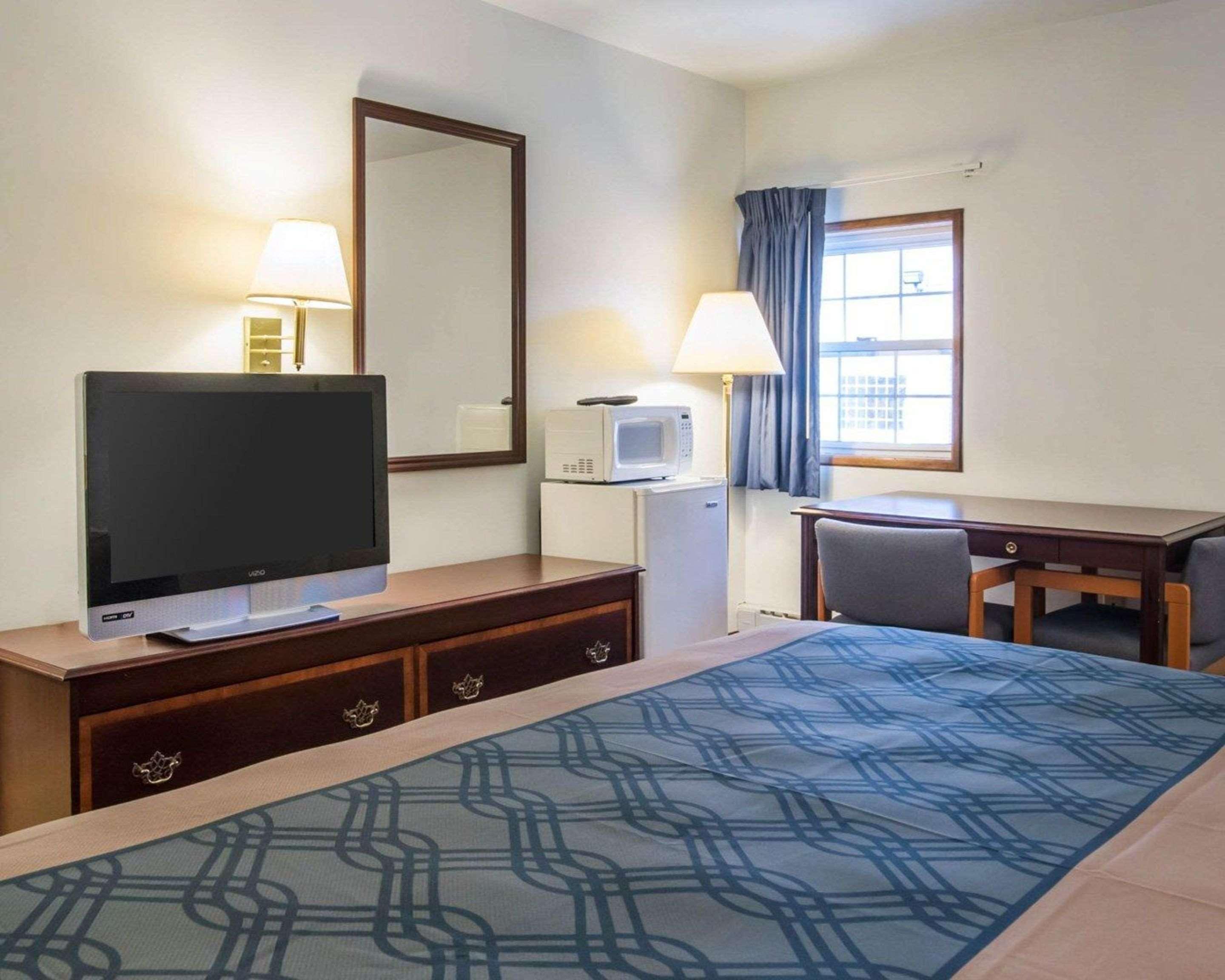 Econo Lodge St Albans Town Saint Albans Eksteriør billede