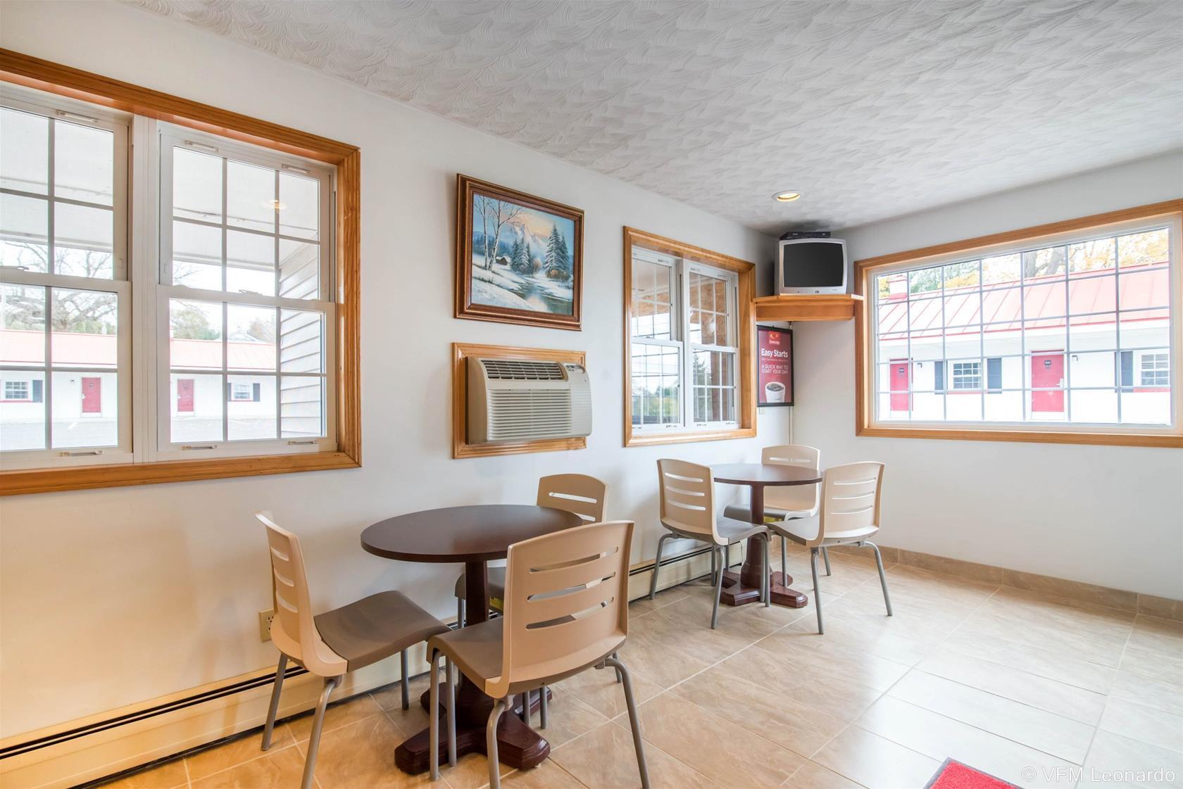 Econo Lodge St Albans Town Saint Albans Eksteriør billede